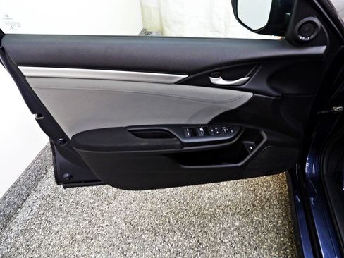 Used 2016 Honda Civic EX image 7