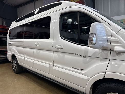 Used 2023 Ford Transit 150 Low Roof AWD image 67