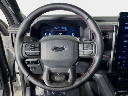 Used 2024 Ford Expedition Limited RWD image 13
