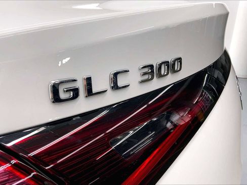 New 2026 Mercedes-Benz GLC 300 4MATIC image 16