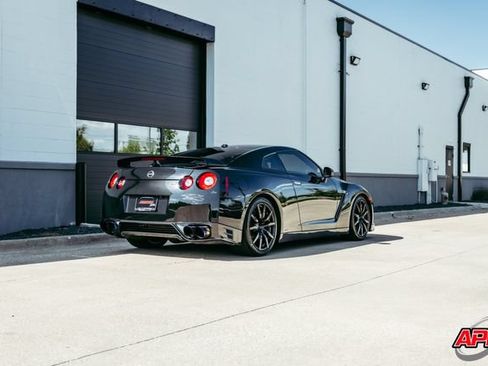 Used 2013 Nissan GT-R Premium AWD/4WD image 47