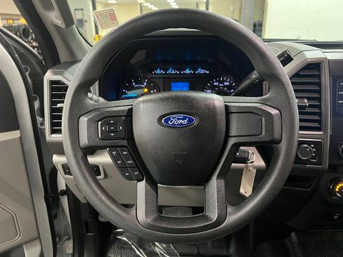 Used 2017 Ford F250 XL w/ Power Equipment Group image 15
