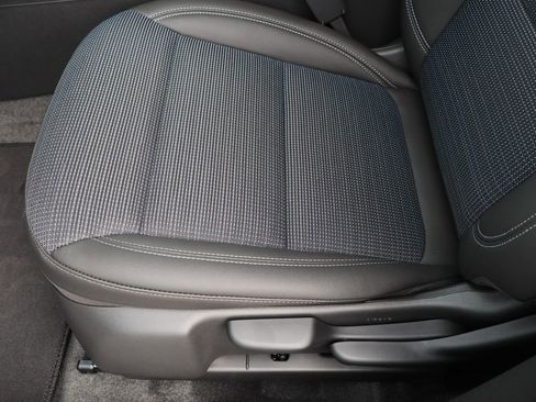 New 2026 Buick Envista Sport Touring FWD image 11