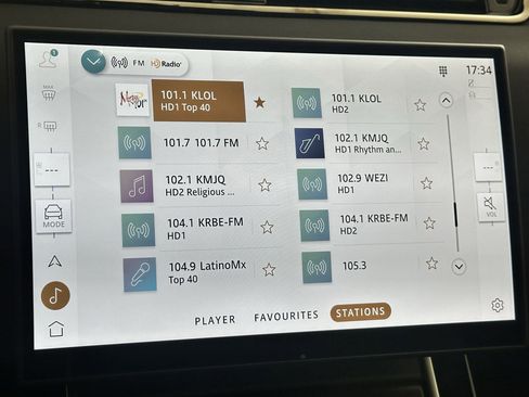 New 2026 Land Rover Range Rover Evoque S image 23