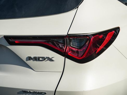 Used 2022 Acura MDX A-Spec AWD/4WD image 7
