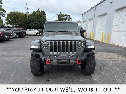 Used 2022 Jeep Gladiator Rubicon w/ Cold Weather Group AWD/4WD image 2