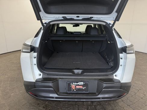 Used 2025 Nissan Murano SL w/ Cargo Package AWD/4WD image 7