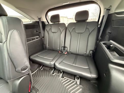 Used 2024 Kia Sorento SX image 30