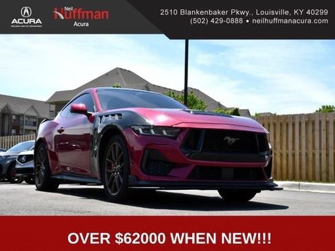 Used 2025 Ford Mustang GT Premium RWD image 1