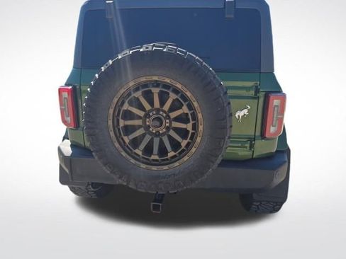 Used 2022 Ford Bronco Outer Banks image 4