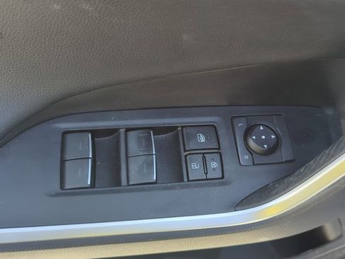 Used 2023 Toyota RAV4 Limited image 11