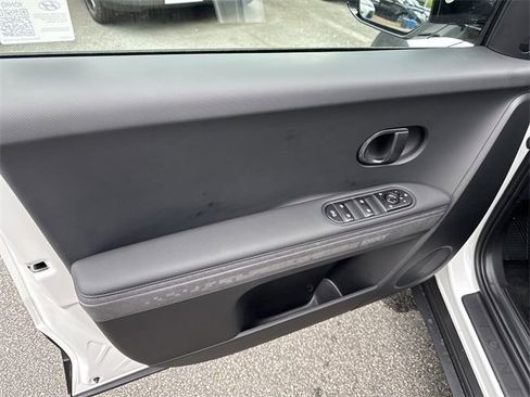 New 2025 Hyundai Ioniq 5 XRT image 11