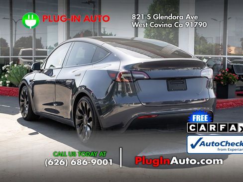 Used 2023 Tesla Model Y Performance AWD/4WD image 2