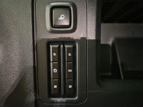Used 2025 Lincoln Navigator L Reserve w/ Jet Appearance Package AWD/4WD image 42