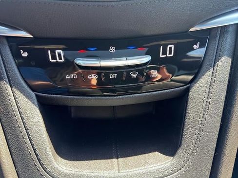 Used 2025 Cadillac XT5 Premium Luxury w/ Technology Package AWD/4WD image 29