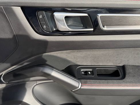 Used 2023 Porsche Cayenne GTS image 38