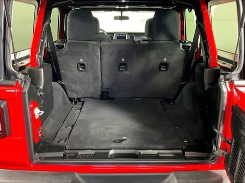 Used 2022 Jeep Wrangler Unlimited Sport AWD/4WD image 29