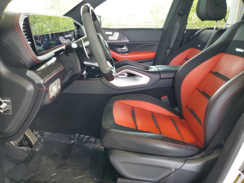 Used 2023 Mercedes-Benz GLE 53 AMG 4MATIC image 17