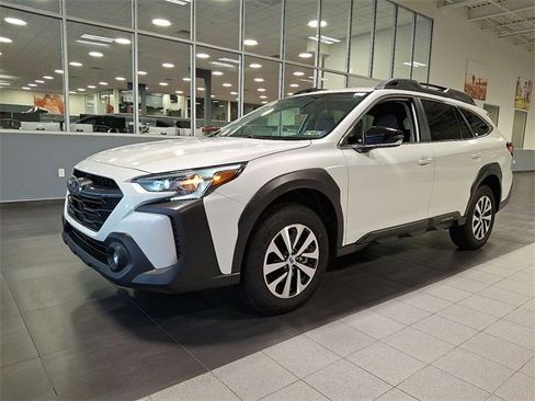 Certified 2025 Subaru Outback Premium w/ Popular Package #1 image 3