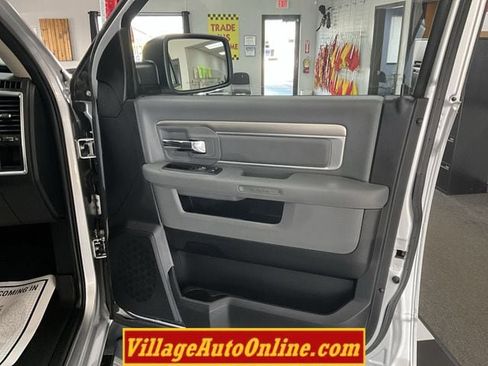 Used 2015 RAM 2500 Big Horn image 35