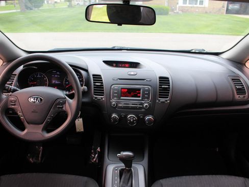 Used 2016 Kia Forte LX FWD image 24