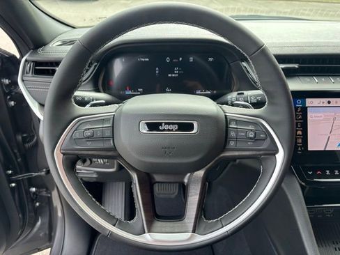 New 2026 Jeep Grand Cherokee L 4WD image 17