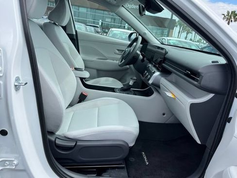 New 2026 Hyundai Kona SE FWD image 22