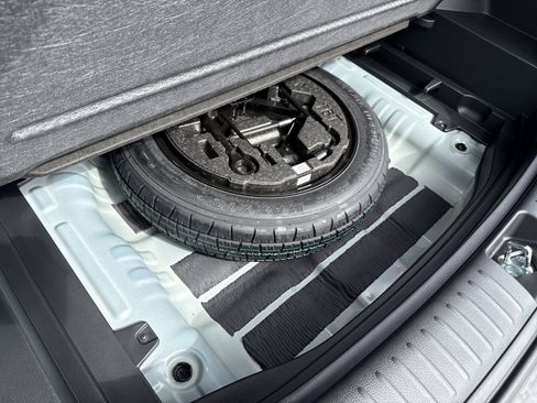 New 2026 Kia Seltos EX FWD image 24