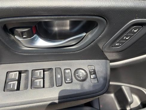 Used 2023 Honda Pilot Touring image 17