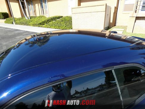 Used 2014 Dodge Challenger R/T RWD image 17