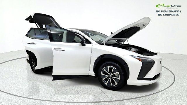 Used 2024 Lexus RZ 450e Premium w/ Accessory Package (Z1) AWD/4WD image 20