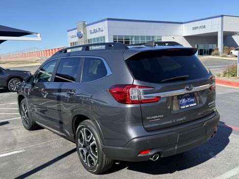 New 2026 Subaru Ascent Limited image 5