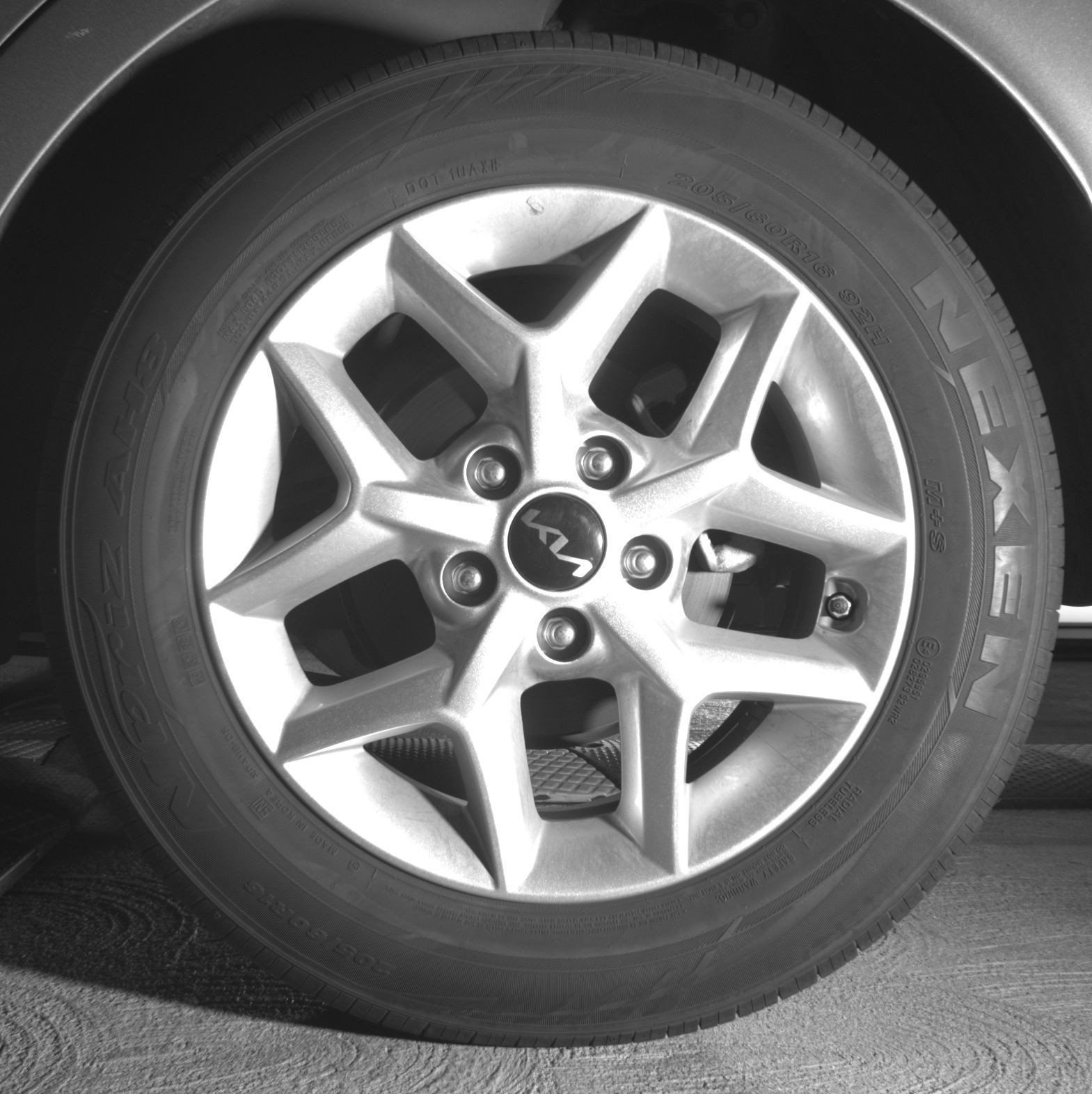 Used 2025 Kia Soul LX w/ LX Technology Package FWD image 25