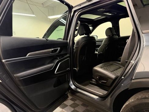 Used 2023 Kia Telluride SX X-Line AWD/4WD image 28