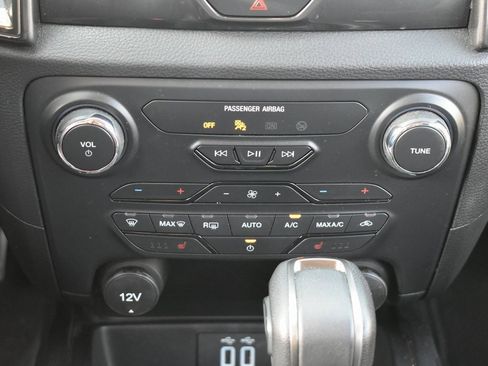 Used 2022 Ford Ranger Lariat w/ Equipment Group 501A High image 18