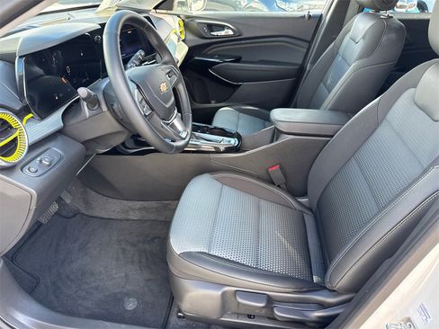 Used 2026 Chevrolet Trax LT w/ Driver Confidence Package image 26