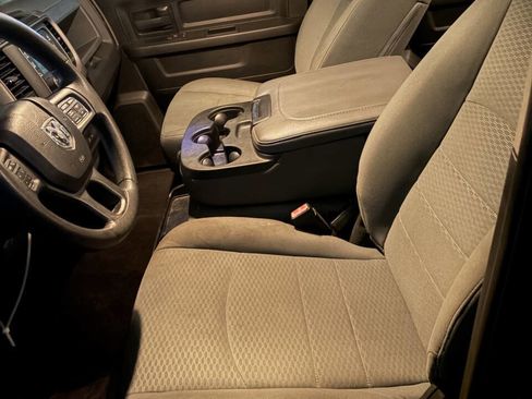 Used 2016 RAM 1500 Express w/ Popular Equipment Group AWD/4WD image 11