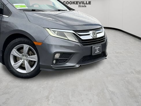 Used 2018 Honda Odyssey EX image 2