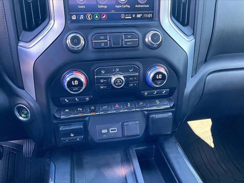 Used 2021 GMC Sierra 1500 SLT w/ SLT Premium Plus Package image 17