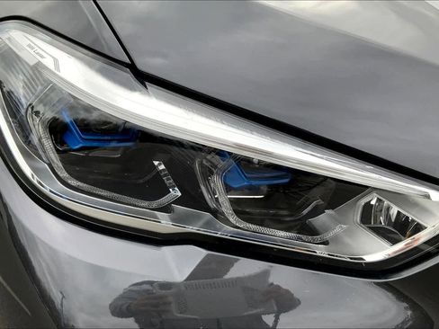 Used 2022 BMW X5 xDrive40i w/ Executive Package image 27