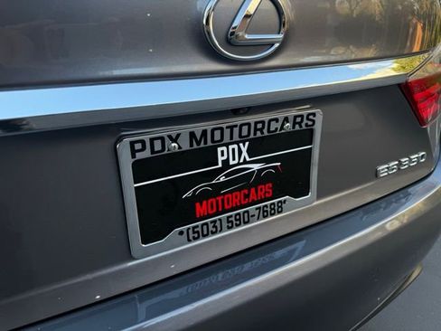 Used 2013 Lexus ES 350 w/ Luxury Pkg image 36