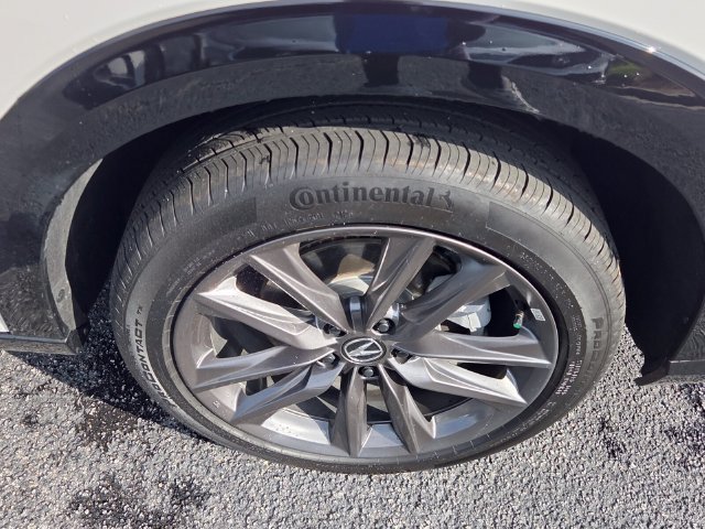Certified 2025 Acura ADX A-Spec AWD/4WD image 17