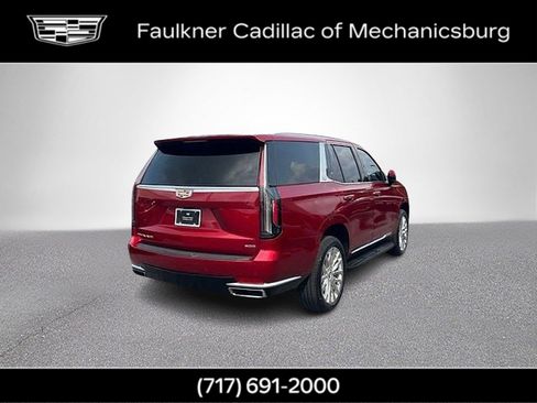 Used 2023 Cadillac Escalade Premium Luxury RWD image 5