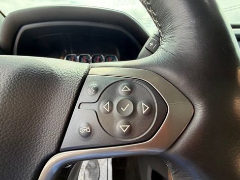 Used 2018 Chevrolet Silverado 2500 High Country w/ Duramax Plus Package AWD/4WD image 26