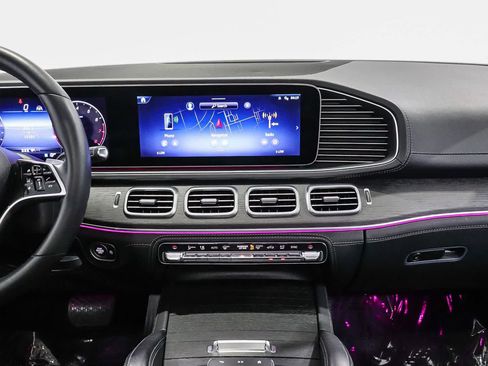 Certified 2024 Mercedes-Benz GLE 450 4MATIC image 16