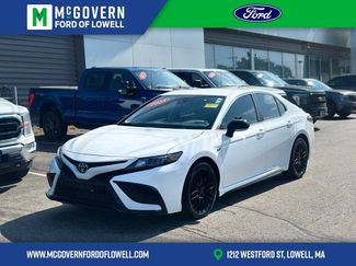 Used 2023 Toyota Camry SE image 1