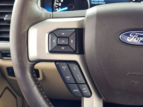 Certified 2018 Ford F150 Lariat w/ Equipment Group 502A Luxury image 18