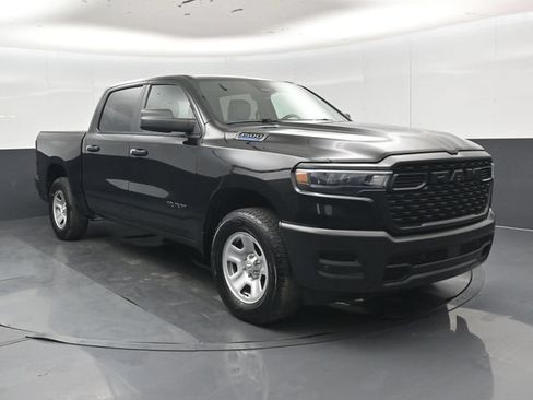 Used 2025 RAM 1500 Tradesman AWD/4WD image 1