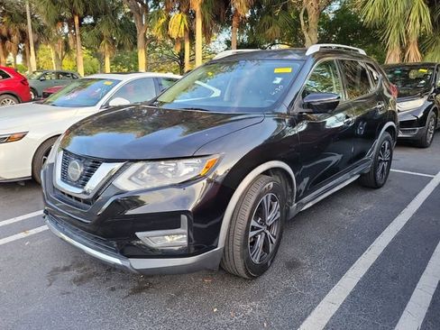 Used 2018 Nissan Rogue SL FWD image 3
