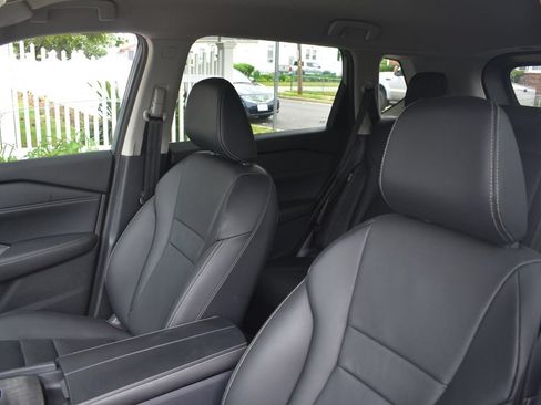 Used 2026 Nissan Rogue SL FWD image 9